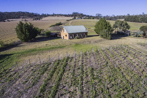 Charles Reuben Estate - Lismore Accommodation 3