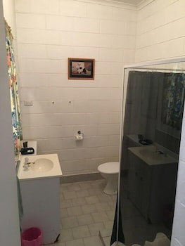 Desert View Apartments - Lismore Accommodation 2