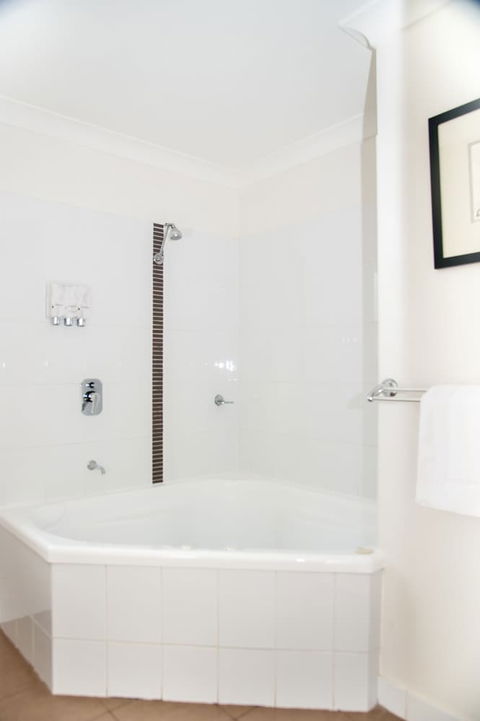 BIG4 Batemans Bay Beach Resort - Lismore Accommodation 2