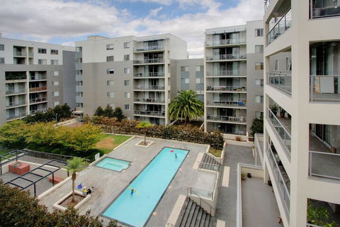 Accommodate Canberra - Glebe Park - Lismore Accommodation 2