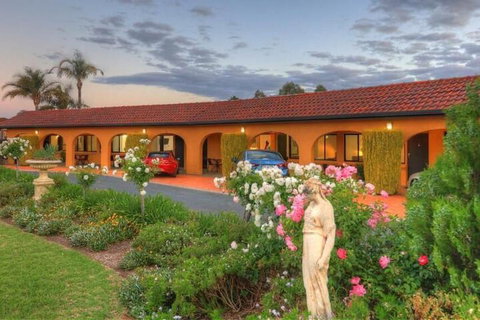 Twin Swans Motel - Lismore Accommodation 1
