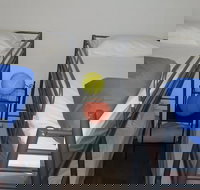 The Black Sparrow - Lismore Accommodation