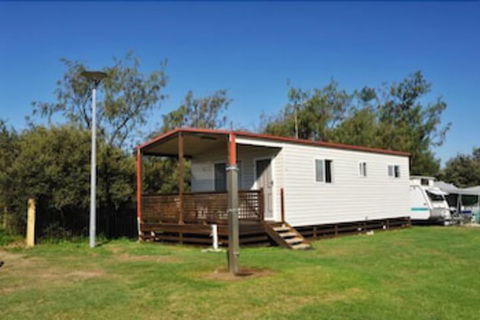NRMA Stockton Beach Holiday Park - Lismore Accommodation 3