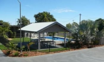 Barcaldine Country Motor Inn - Lismore Accommodation 3
