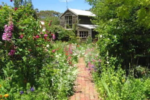 Braeside Mt Macedon Country Retreat & Bed & Breakfast - Lismore Accommodation 0