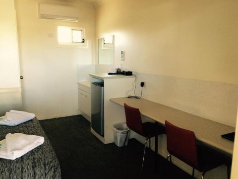 Park Avenue Hotel Motel - Lismore Accommodation 4