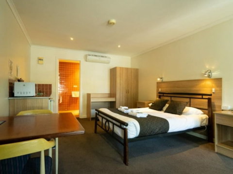 The Hahndorf Old Mill Motel - Lismore Accommodation 2