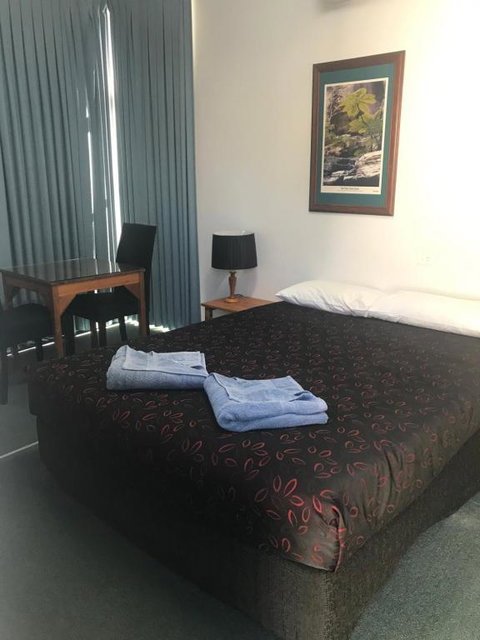 Injune Motel - Lismore Accommodation 2