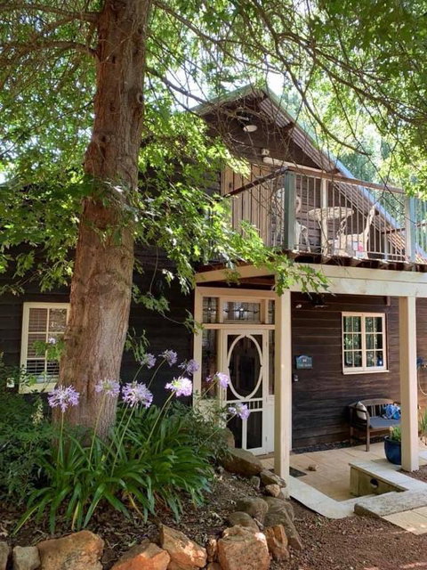 Oak Tree Barn Bridgetown - Lismore Accommodation 6