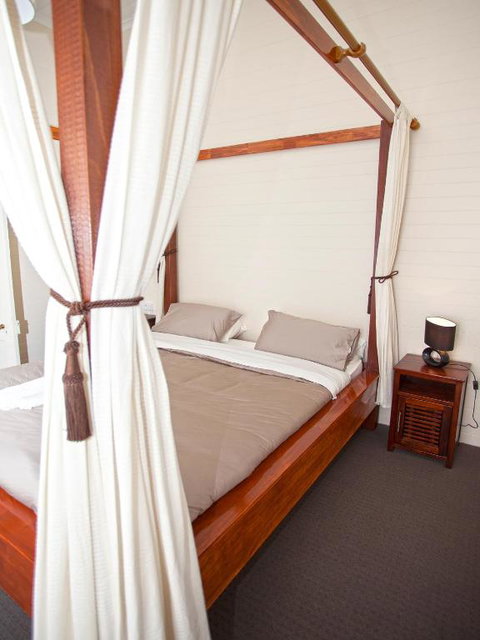 CBD Holiday Home - Lismore Accommodation 5