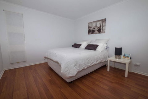 Demure Charm - Lismore Accommodation 2