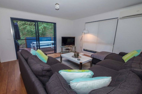 Demure Charm - Lismore Accommodation 1