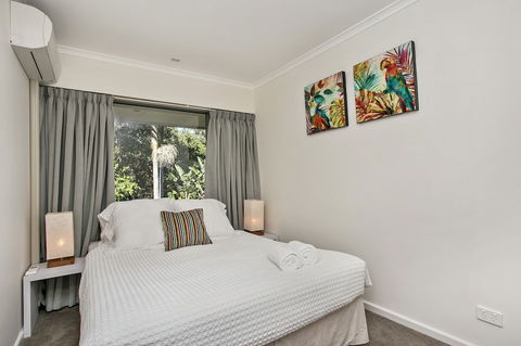 A Perfect Stay - 2 James Cook Apartments - Lismore Accommodation 2