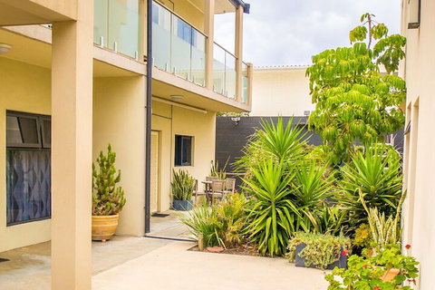 Atlantic West Beach Apartments - Lismore Accommodation 2