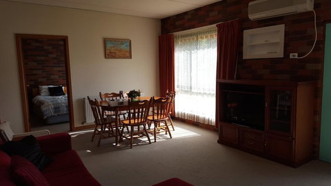 Tocumwal All Seasons - Lismore Accommodation 3