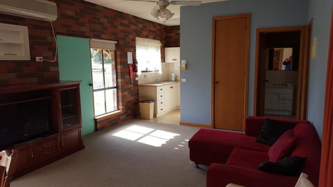 Tocumwal All Seasons - Lismore Accommodation 5