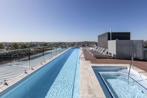 Oaks Brisbane Woolloongabba Suites - Lismore Accommodation 4