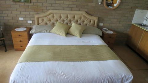 Beachview Motel Adults Only - Lismore Accommodation 6