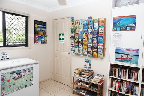 Tasman Holiday Parks - Fraser Coast - Lismore Accommodation 3