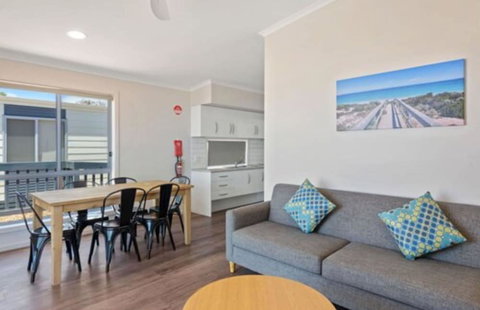 Discovery Parks - Streaky Bay Foreshore - Lismore Accommodation 5