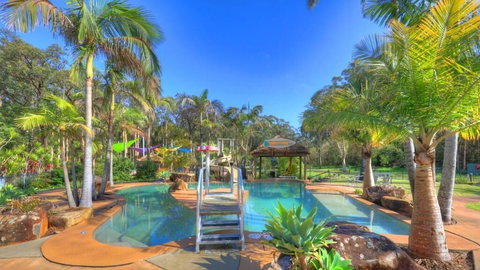 Bays Holiday Park - Lismore Accommodation 4