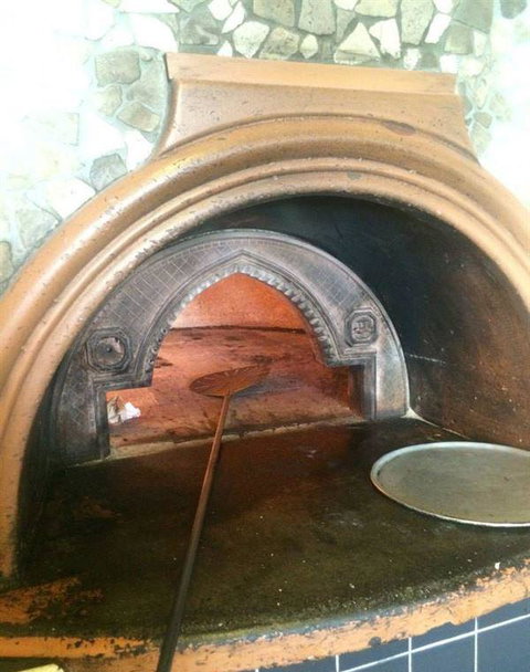 L'Olio Italian Kitchen - Lismore Accommodation 5