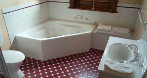 Loong Cheong - Lismore Accommodation 11