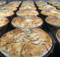 The Crusty Loaf Bakery - Lismore Accommodation