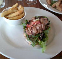 Waves Cafe Bar and Restaurant