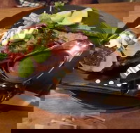 The Pelican Waterfront Cafe  Restaurant - Lismore Accommodation