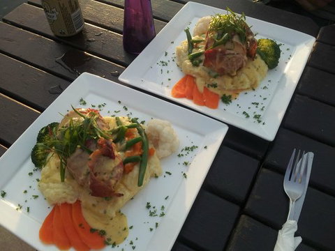 Pelican's Wharf Family Restaurant - Lismore Accommodation 0