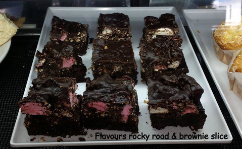 Flavours Cafe - Lismore Accommodation 7