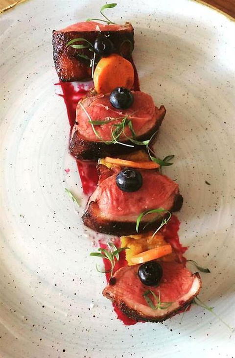 Victoria Hotel Bistro - Lismore Accommodation 4