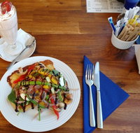 Brownie's On Budgewoi