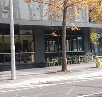 332 Manhattan Cafe - Lismore Accommodation