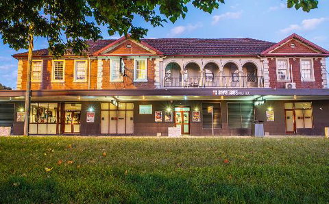 Swansea Hotel - Lismore Accommodation 0