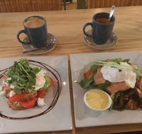 Chill In Cafe - Lismore Accommodation