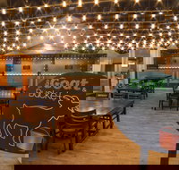 The Goat and Bucket - Lismore Accommodation