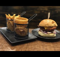 House of Burgers - Lismore Accommodation