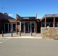 McQueens Tavern  Gaming - Lismore Accommodation