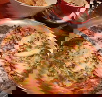 Nicks Pizza - Lismore Accommodation