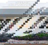 Strand Emporium - Lismore Accommodation