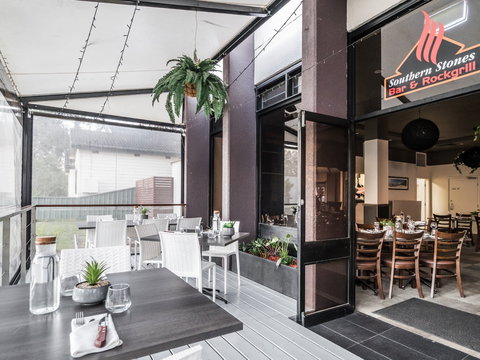 Southern Stones And Bar Grill - Lismore Accommodation 2