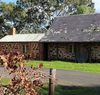 Jenke Vineyards - Lismore Accommodation