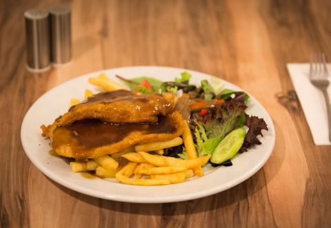 Central Hotel Cootamundra - Lismore Accommodation 1