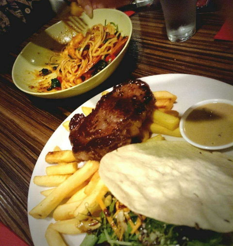 Kinh Do Vietnamese - Lismore Accommodation 0