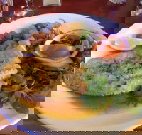 Topolinis Caffe - Lismore Accommodation