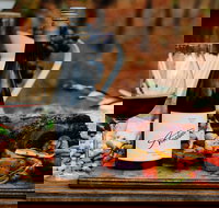 Austin's Wines - Lismore Accommodation