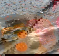 Continental Cafe Conti Cafe - Lismore Accommodation