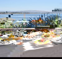 Eat at Whalers - Lismore Accommodation